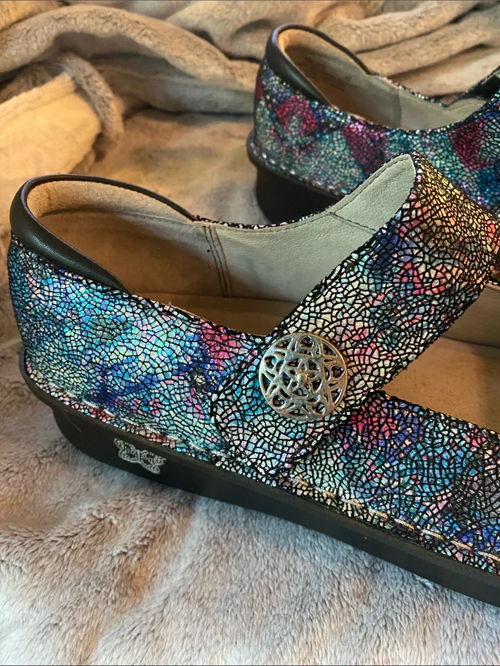 Alegria Black Slip-On Comfort Shoe
